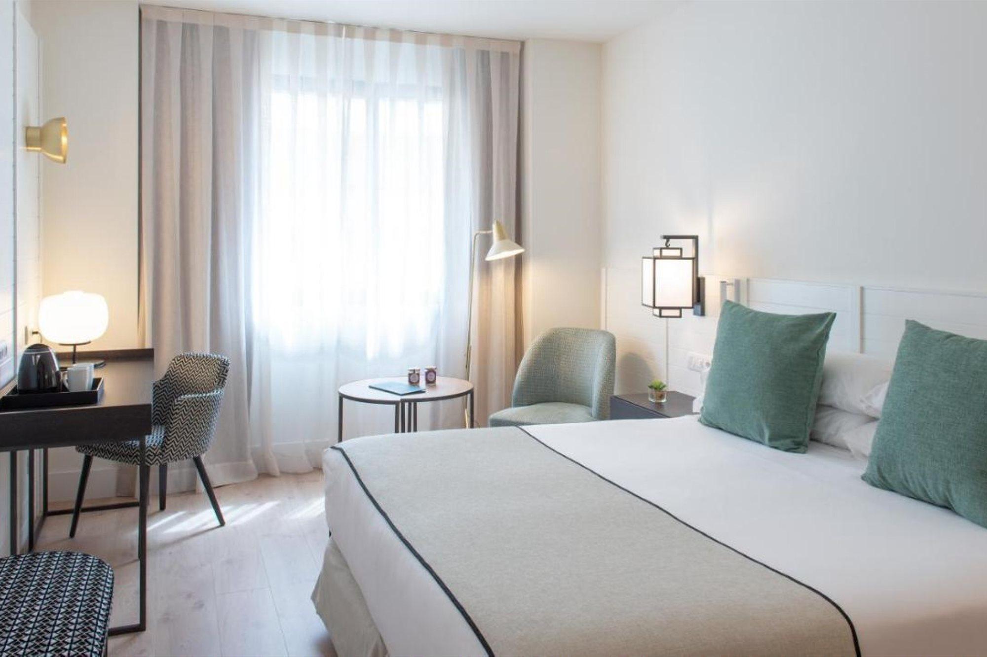 Hotell Molina Lario 4*